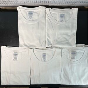 Lot of 5 New Gildan Women’s White Short Sleeve Plain Tees T shirt Ultra Cotton